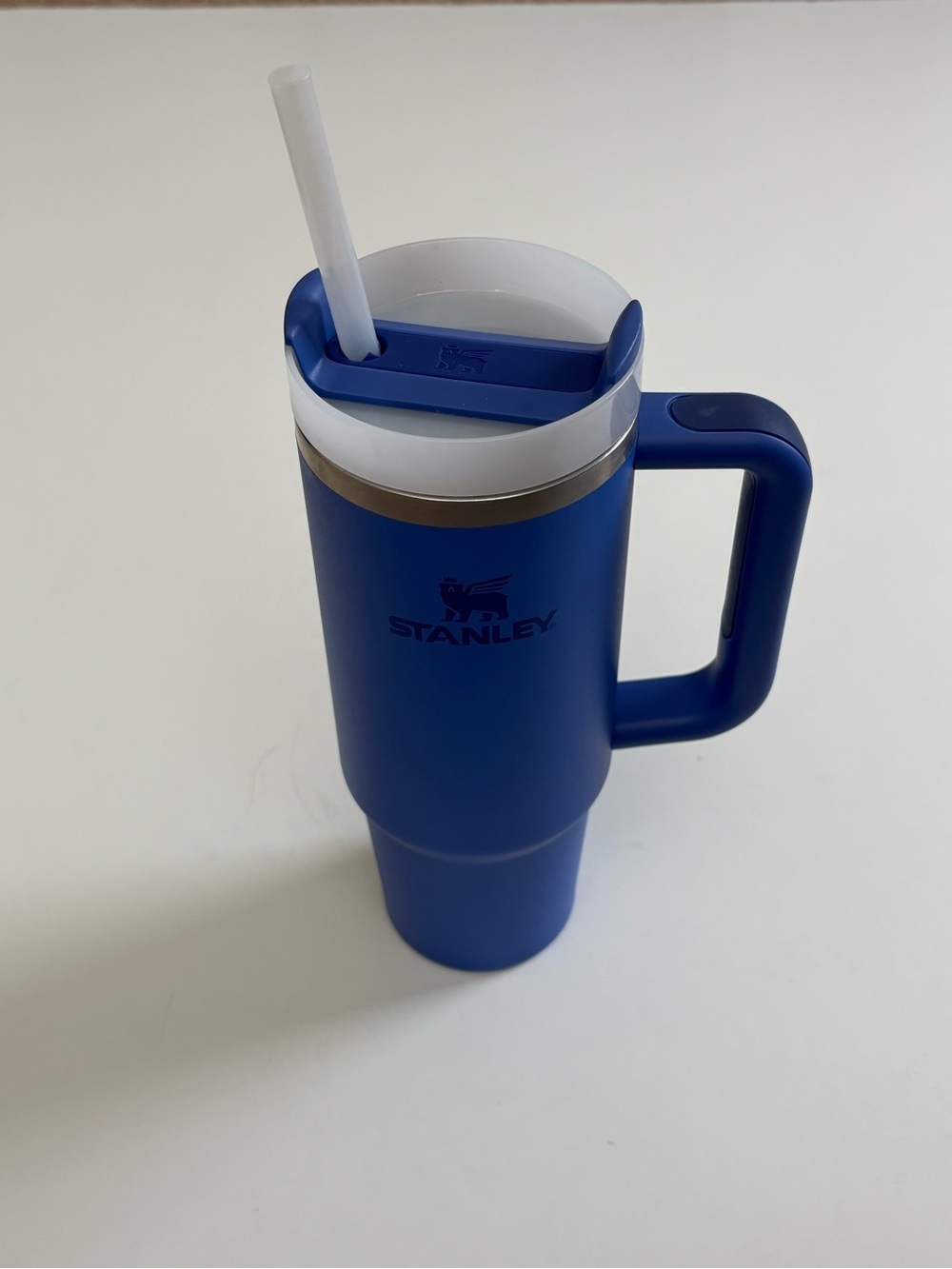 Stanley Quencher 30oz Tumbler with Straw Iris Blue Preowned